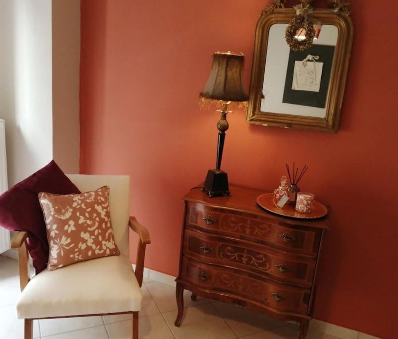 Central Spacious Apartment 70Sqm Tripoli Extérieur photo